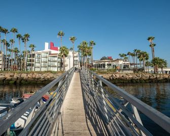 Hotel Maya - Long Beach
