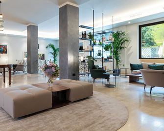Palace Hotel San Pietro - Bardolino - Lobby