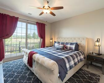 Fairway Getaway - Williams - Bedroom