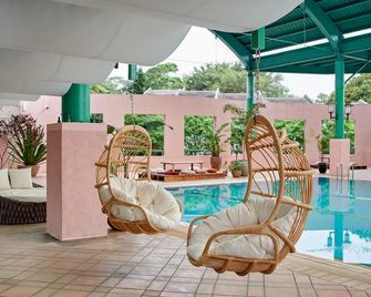 Howard Lake Resort Shihmen Dam - Taoyuan City - Pool