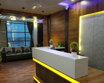 Hotel Aagman - Sankeshvar - Recepción