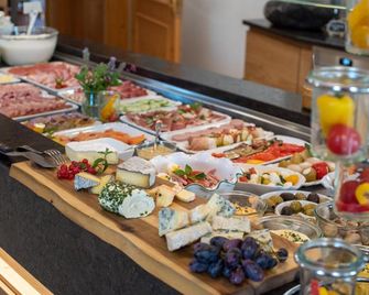 Hotel garni Weinberghof & Weingut Lagler - Spitz - Buffet