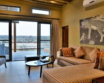 Mjejane Bush Camp by Dream Resorts - Hectorspruit - Living room