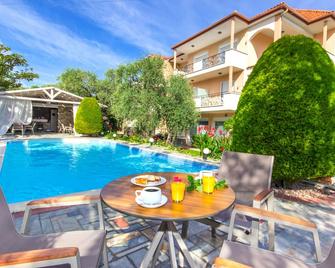 Luxury Villa Fotini - Thasos - Pool
