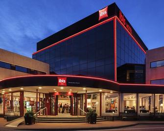 ibis Schiphol Amsterdam Airport - Бадхуведорп - Будівля