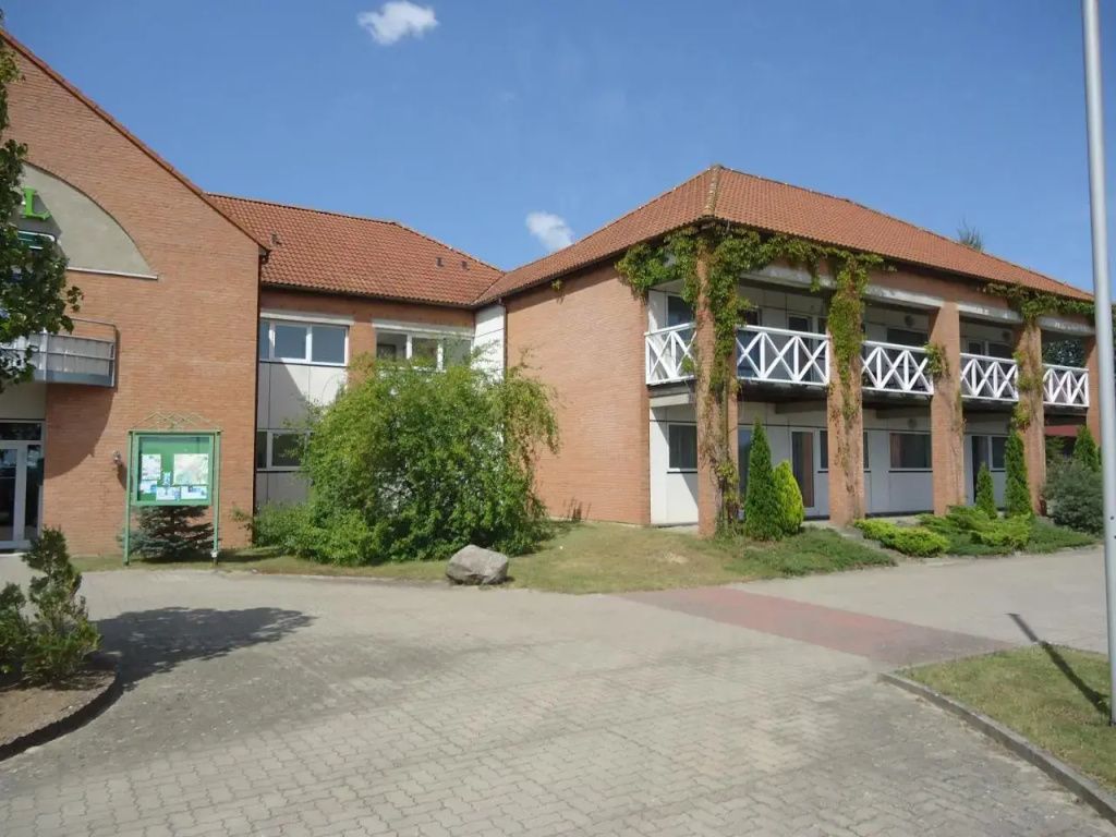Hotel Hellfeld - Neubrandenburg - Gebäude