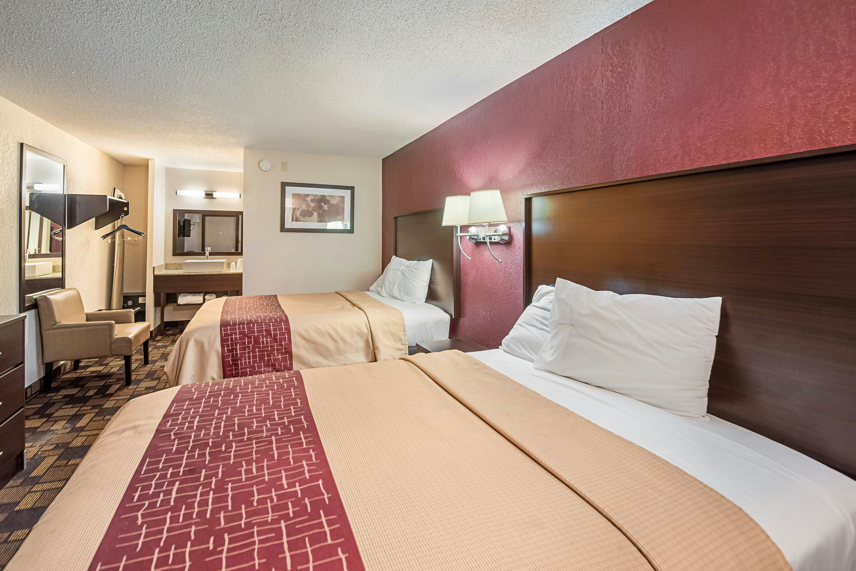 Red Roof Inn Anderson, IN - Anderson - Slaapkamer