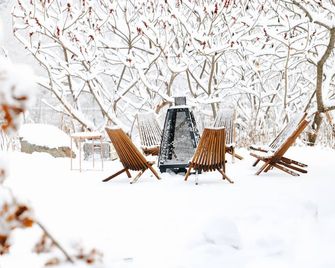 Beatnik Hotel - Bromont - Patio