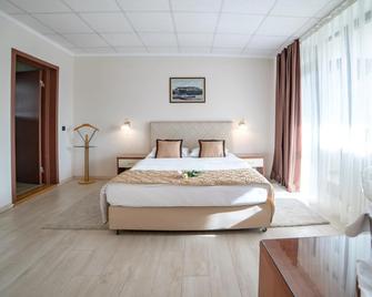 Hotel Novi Sad - Novi Sad - Makuuhuone