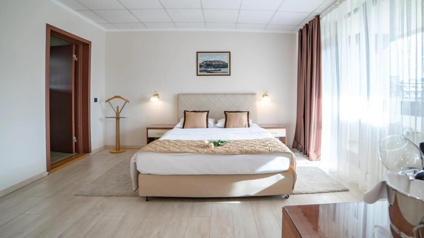 Hotel Novi Sad