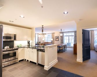 Clay Brook Hotel & Residences - Warren
