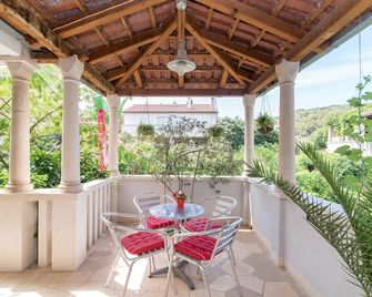 Apartments Mare - Postira - Μπαλκόνι