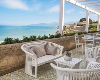 Hotel Tonnara Trabia - Trabia - Balcony