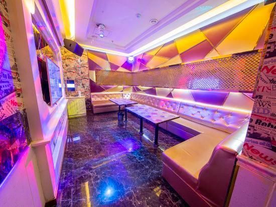 Han Tang · Grand Hotel - جيوتشيوان - ردهة