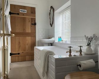 Abbey Green Farm B&b, Camping & Touring Park - Whitchurch