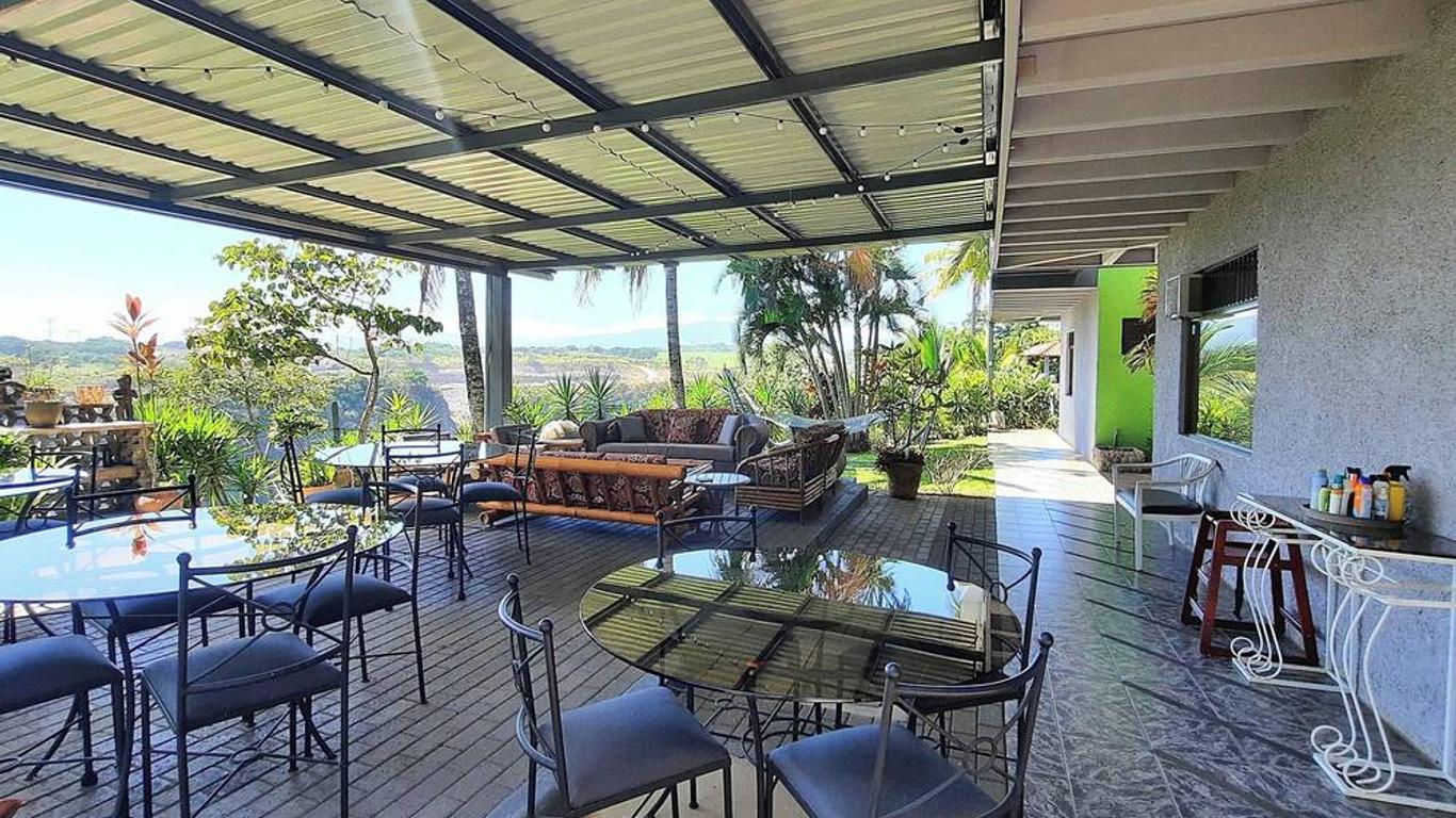 Vista Canyon Inn