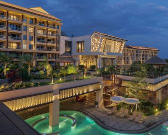 Holiday Inn Resort Qionghai Guantang By IHG - Qionghai - Gebäude