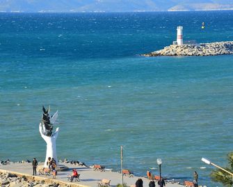 Istankoy Hotel - Kuşadası