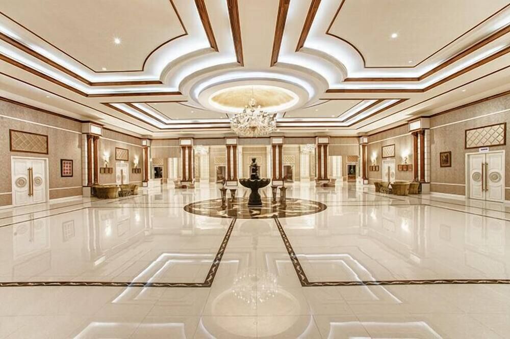 Kaya Artemis Resort & Casino