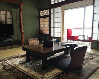 Suminoe Ryokan - Onomichi - Menjador