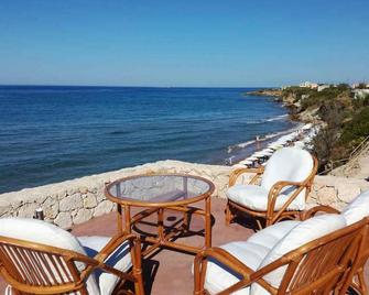 Dip in the blue - 2 - Agios Georgios - Balcony