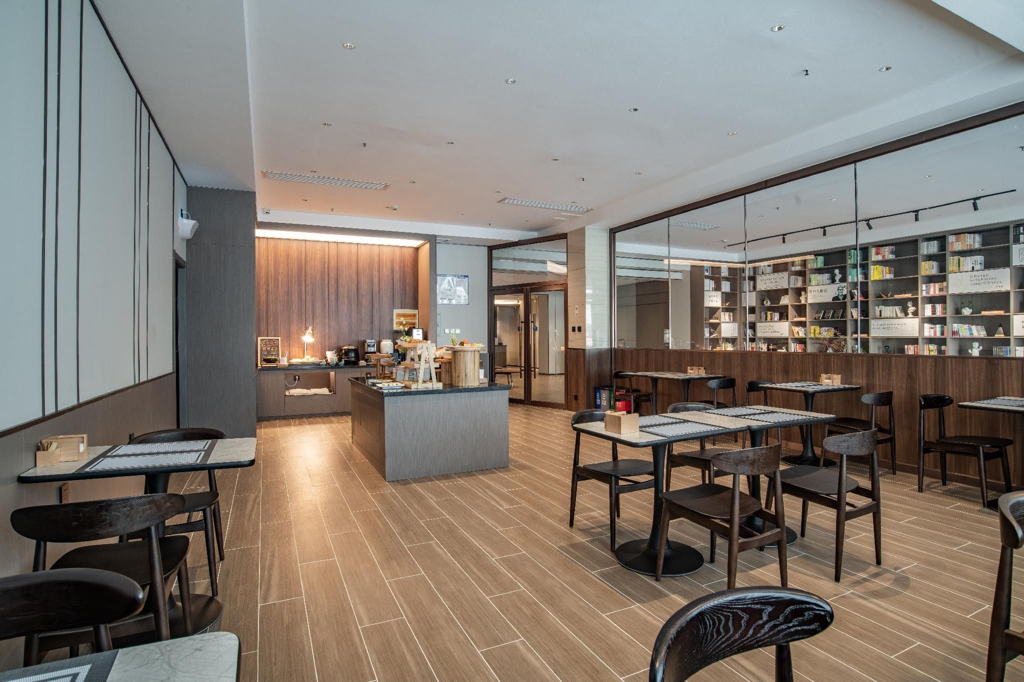 Hanting Hotel Tiajin Jinghai Jingwen Road thumbnail 3