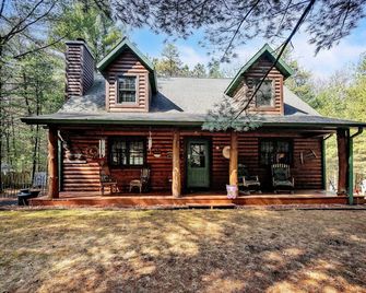 Woodlands Cabin Retreat In Oxford 2 Bedroom Cabin - Oxford - Edificio
