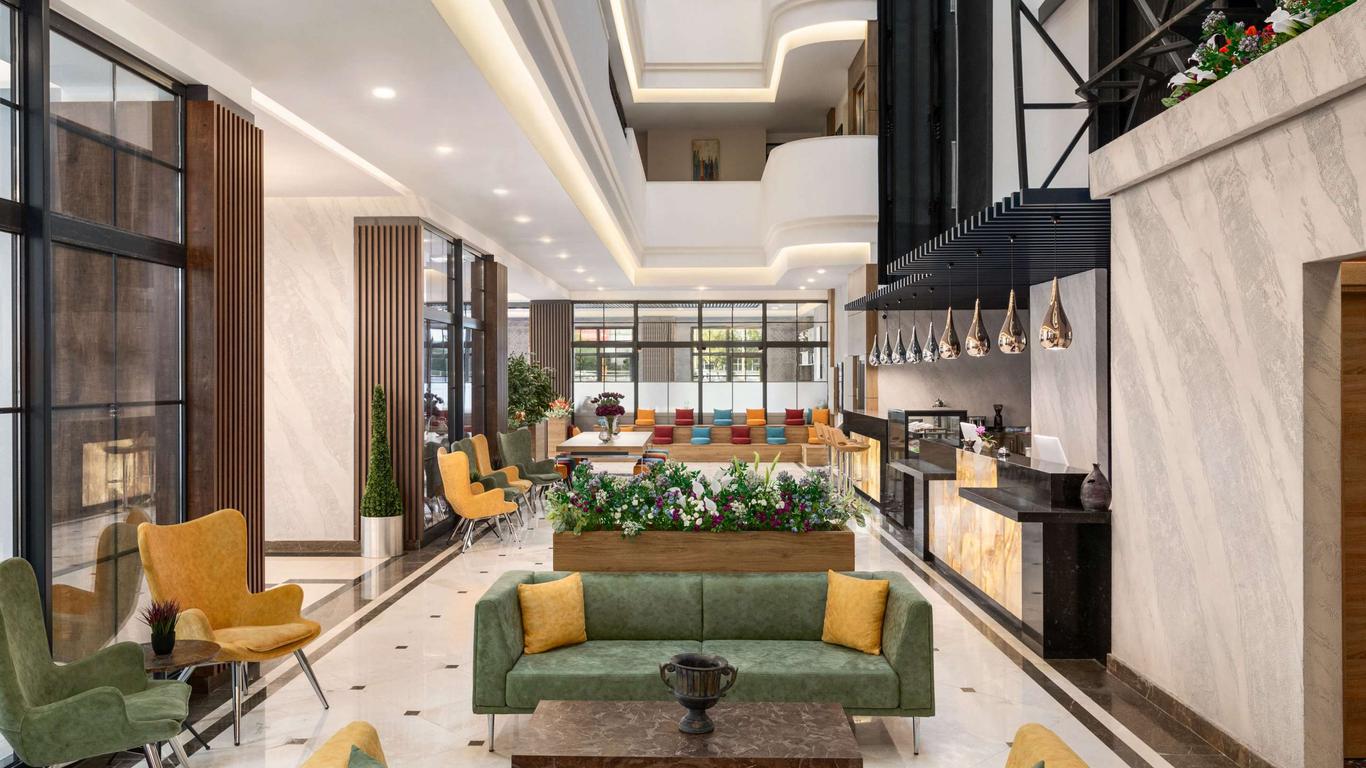 Ramada Encore By Wyndham Istanbul Basin Express