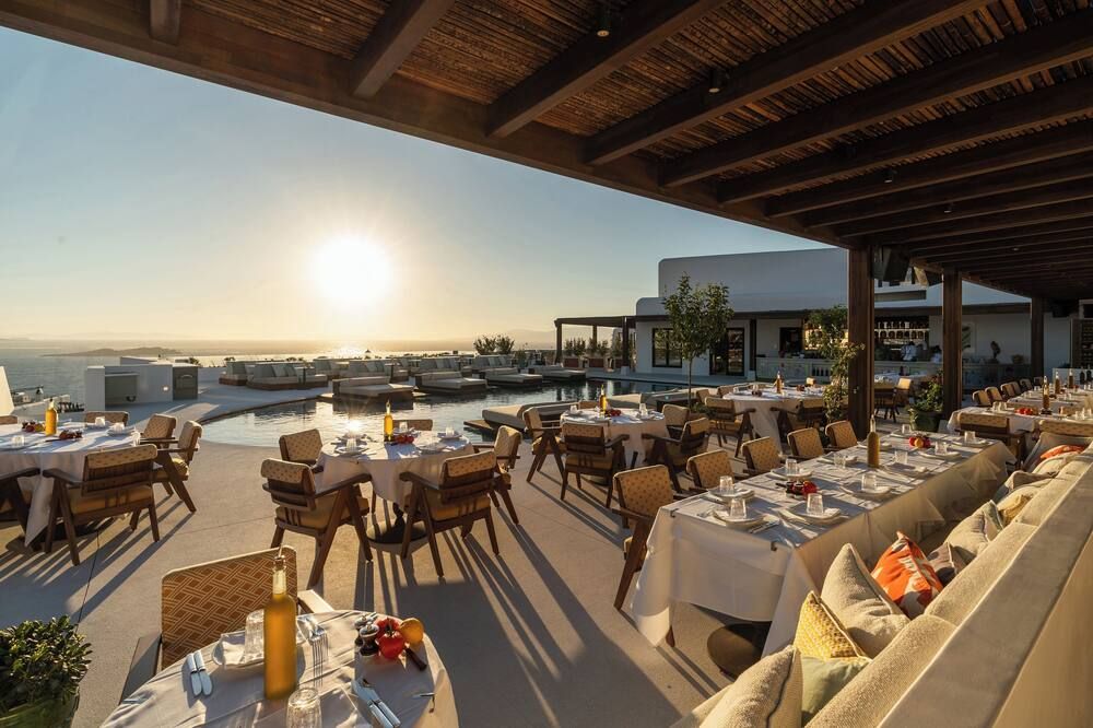 أناندس هوتل