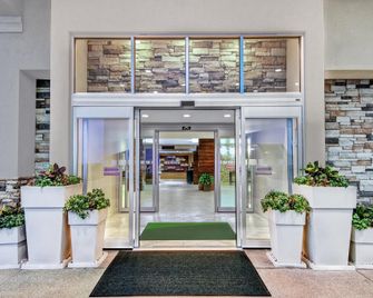 Dallas Dfw Airport West - Bedford - Lobby