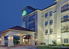 La Quinta Inn & Suites By Wyndham Dfw Airport West - Euless - Euless - Bâtiment