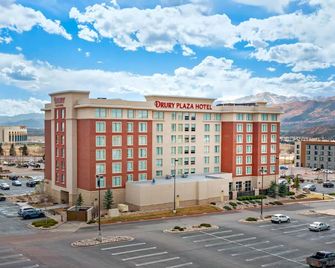 Drury Inn & Suites Colorado Springs Near the Air Force Academy - Colorado Springs - Building
