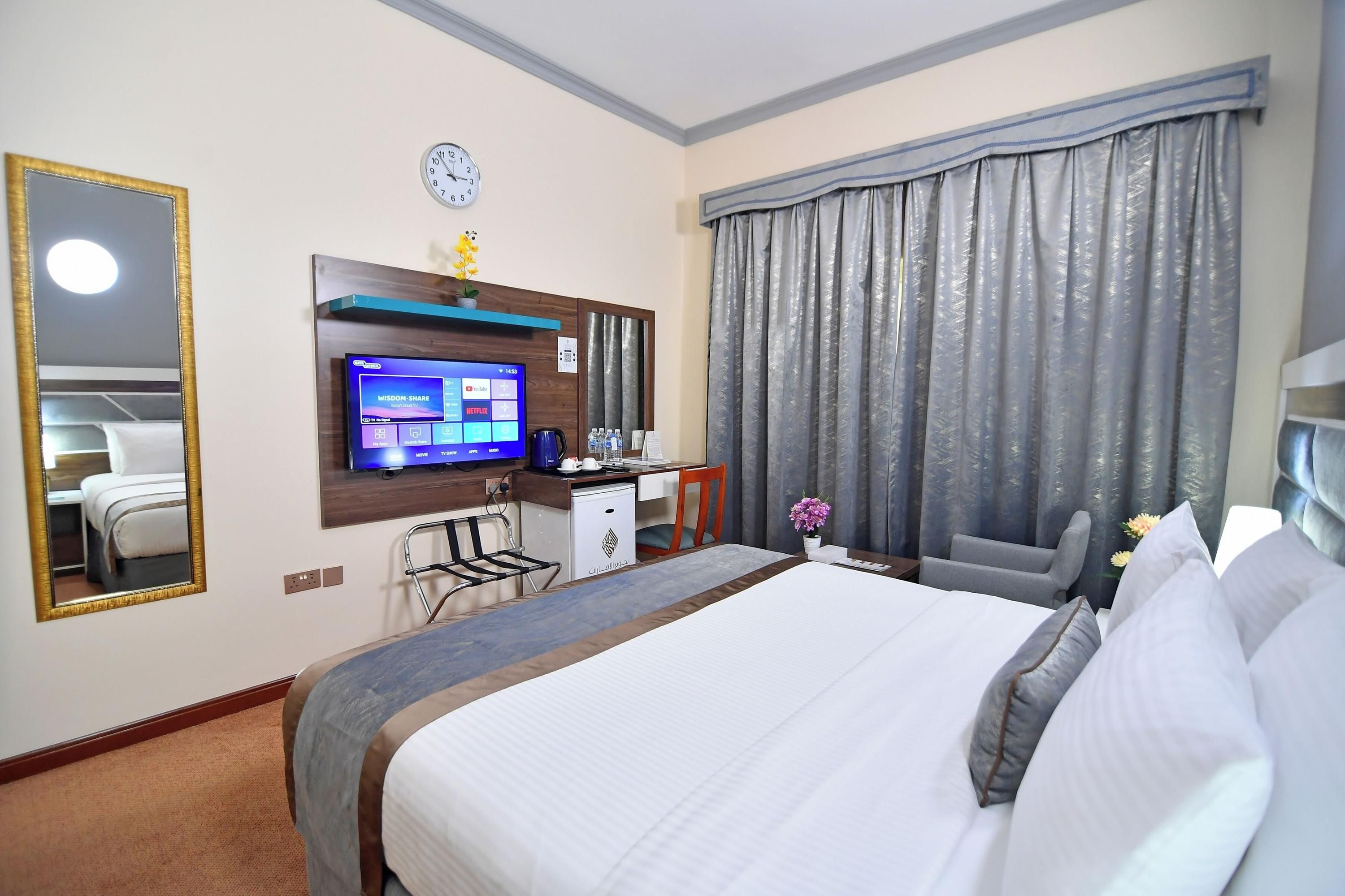 Nejoum Al Emarat - Charjah - Chambre