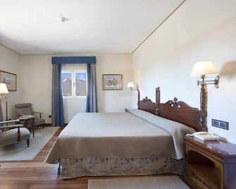 Parador de Las Cañadas del Teide - La Orotava - Bedroom