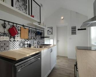 Home Sweet Somme - Arry - Cocina