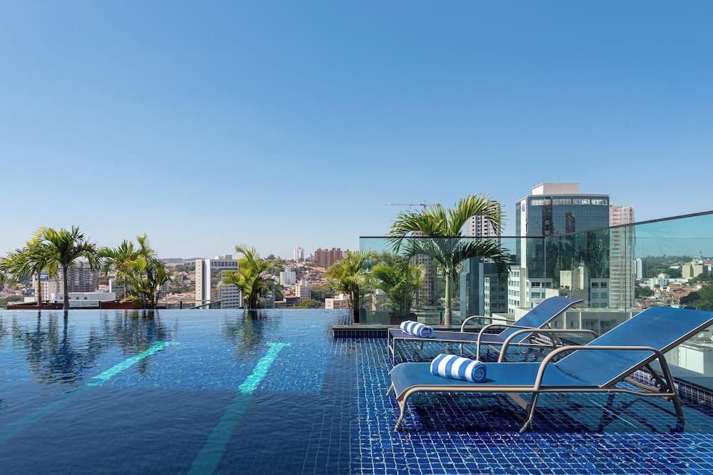 I am Design Hotel Campinas by Hotelaria Brasil - קמפינאס - בריכה