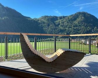 Zeit.Glück Appartements - Radfeld - Balcony