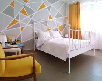 Colors Apartment - Skopje - Bedroom