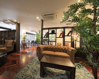 Centurion Hotel & Spa Kurashiki Station - Kurashiki - Resepsjon