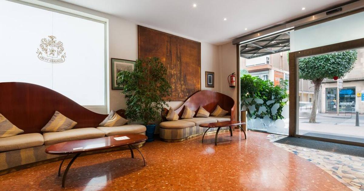 Hotel Gaudí from $55. Reus Hotel Deals & Reviews - KAYAK