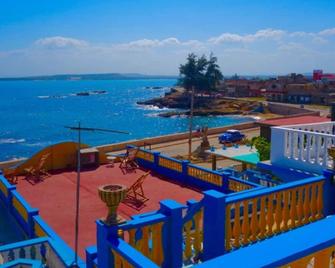 Hostal Sol y Mar - Gibara - Balcón
