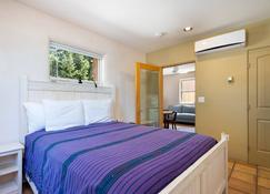 Casa Columbia, 1 Bedroom, Near Plaza, Centrally Located, Wi-Fi, Sleeps 2 - Santa Fe - Slaapkamer