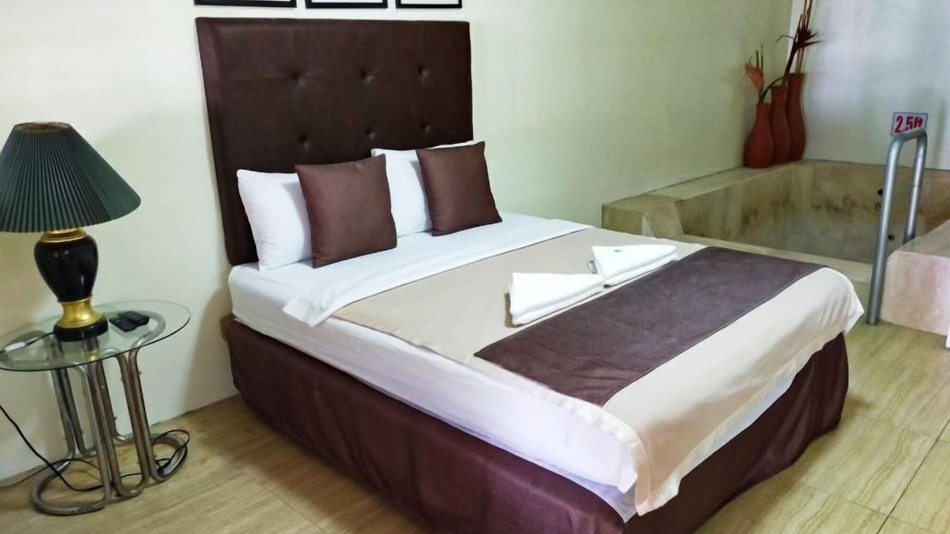 City of Springs Hotel