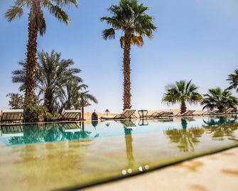Kanz Erremal - Merzouga - Pool