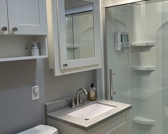 Up North Rental 906 - 2br,1ba House in Ironwood - Ironwood