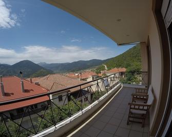Xenonas Drimos - Karpenísi - Balcony