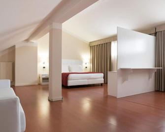 Hotel Tourist - Turin - Schlafzimmer