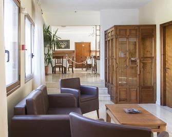 Vontzos Hotel - Achladias - Sala de estar