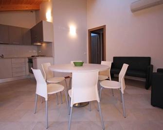 'La Terrazza Di Castiglione' Appartamenti Vacanza - Castiglione della Pescaia - Dining room