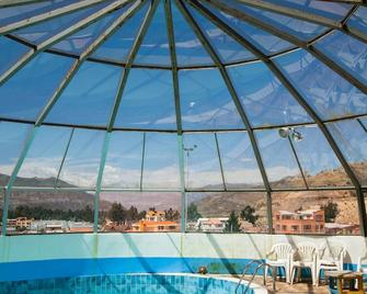 Hotel Oberland - La Paz - Pool